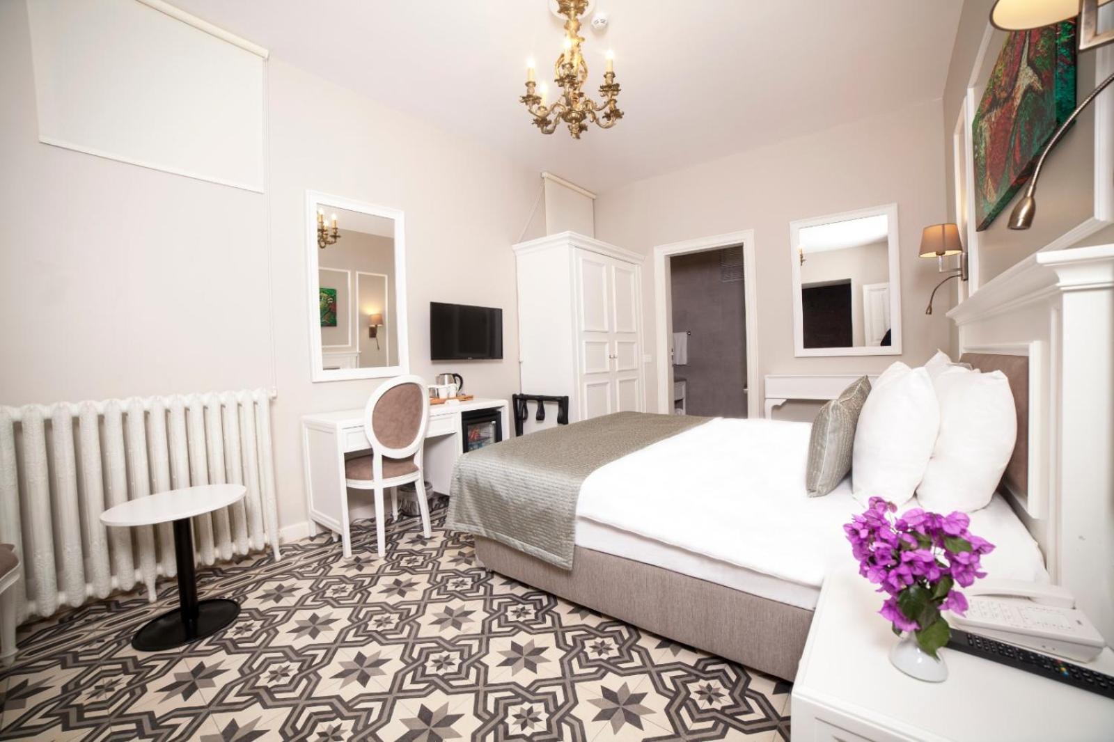 Triada Hotel Bueyuekada Adalar Zimmer foto